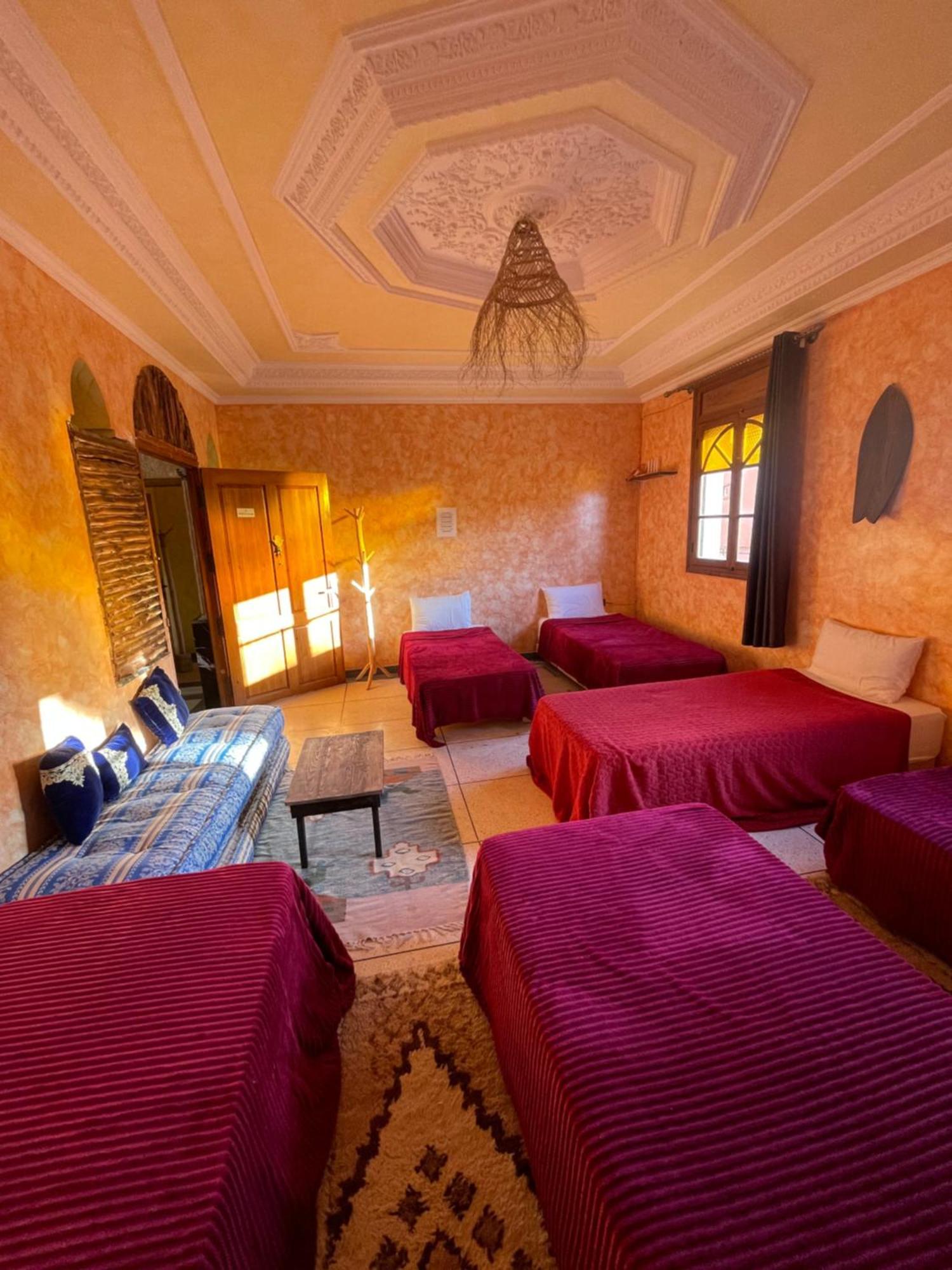 Hostel Berber Waves Surf House Tamraght Exterior foto